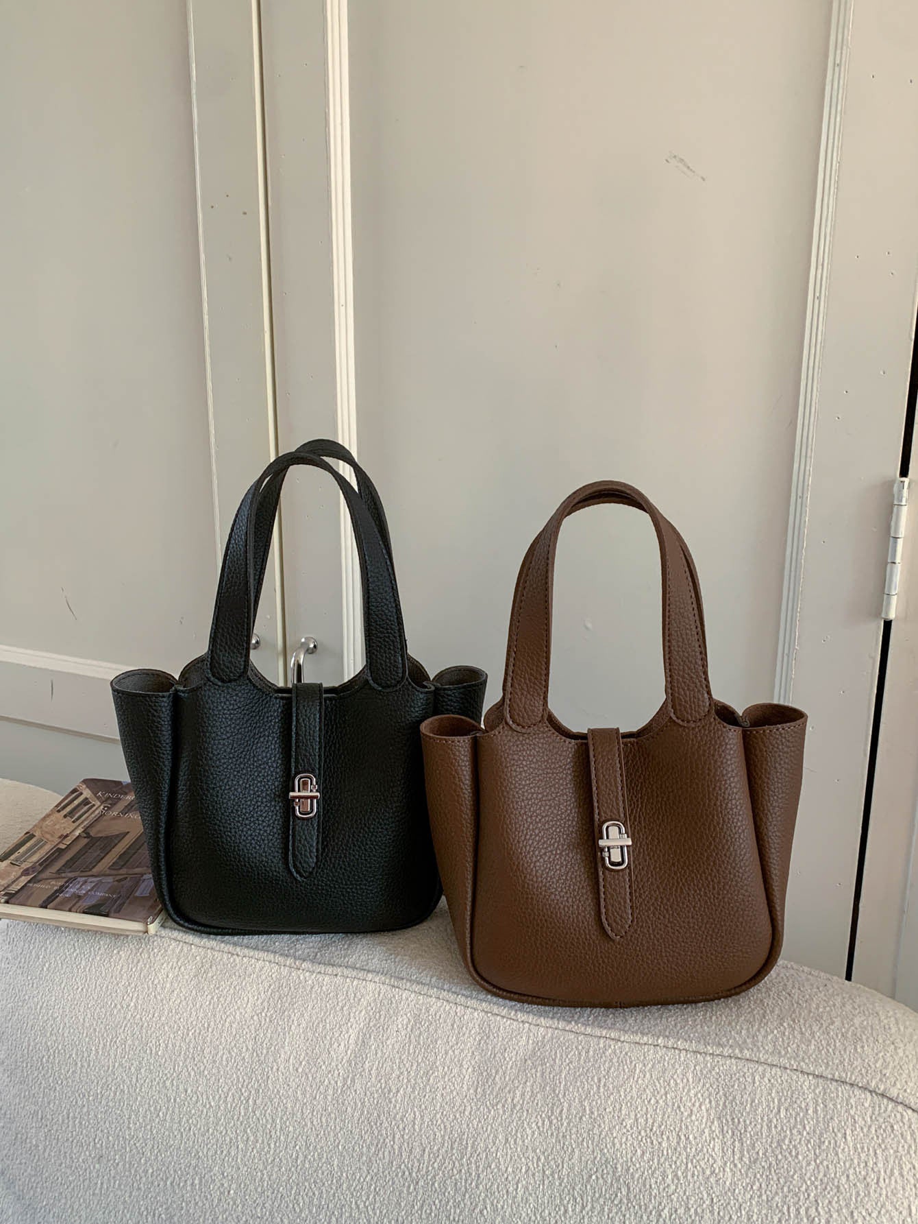 Women's Portable Commuter Fashion Simple Western Style Women's Shoulder Bag
