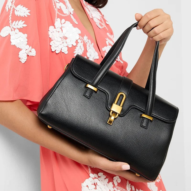 Women's Retro Textured Flap Commuter Large Capacity Bags
