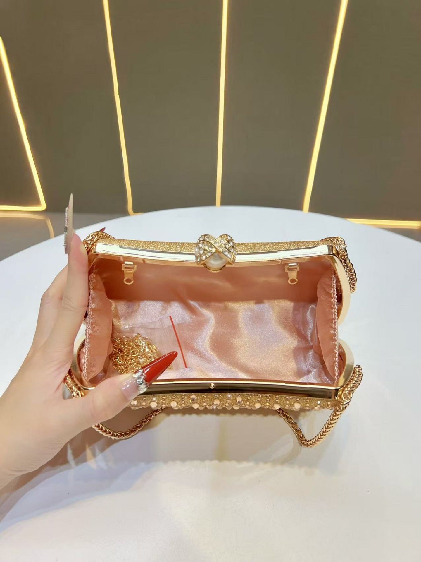 Women's Fashion Diamond Chain High-grade Light Luxury Dinner Bag