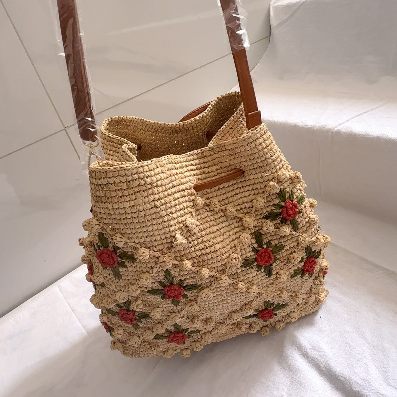 Crochet Straw Three-dimensional Rose Retro Handmade Women's Shoulder Bag