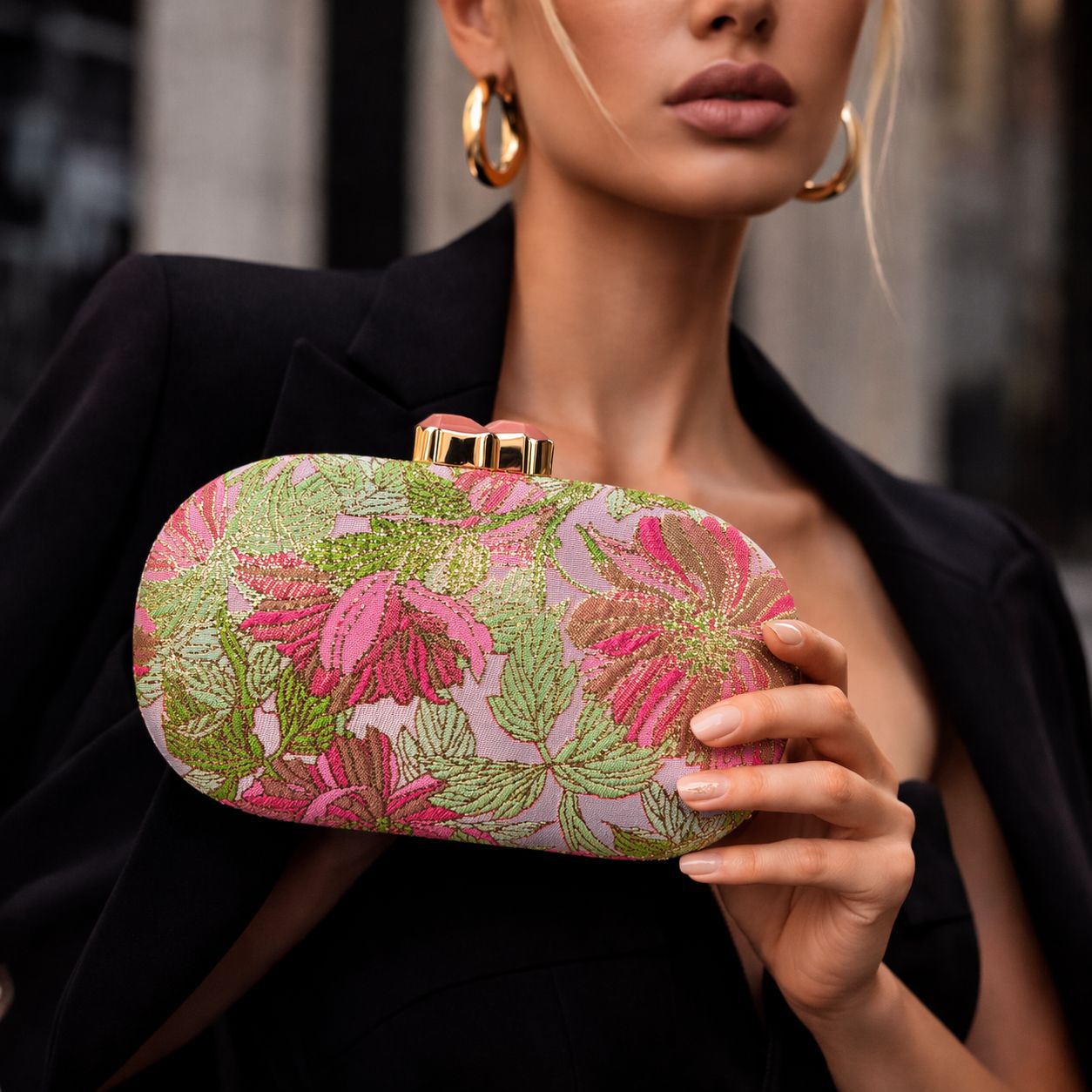 Innovative Women's Flower Cloth Modeling Clutch Dinner Bag