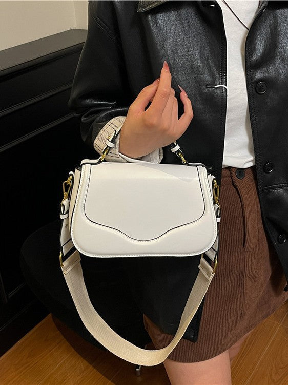 Women's Autumn Fashion Commuter Leisure Saddle Women's Messenger Bag