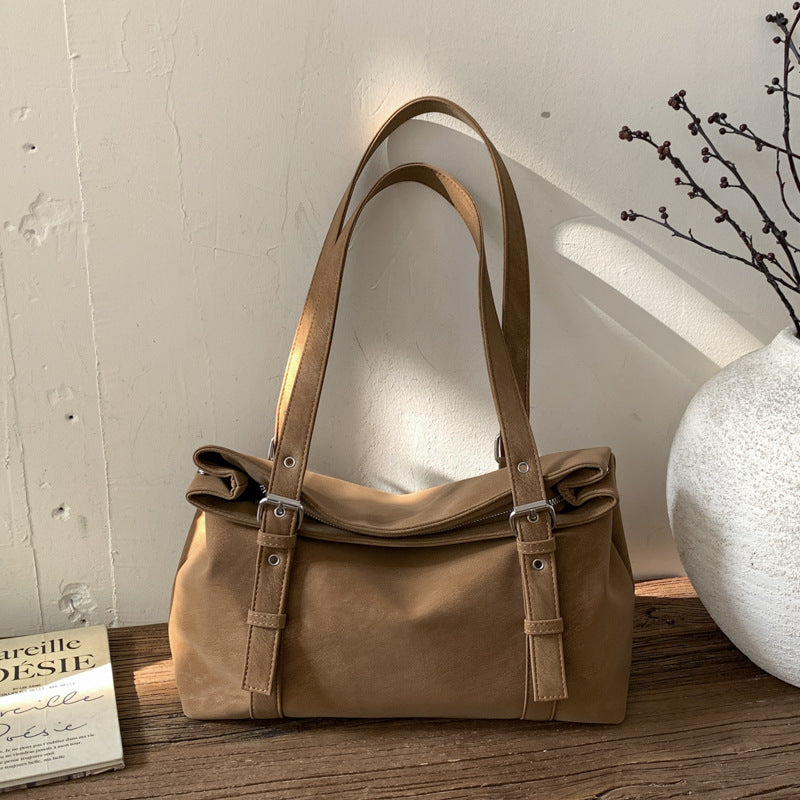 Pretty Creative Women's Retro Good-looking Commuter Handbags
