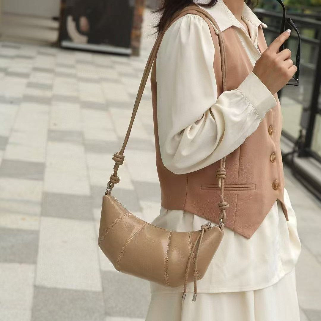 Women's Genuine Leather Design Commuter Dumplings Croissant Women's Messenger Bag