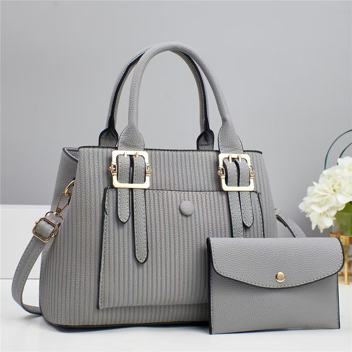 Women's Elegant Trendy Fashion Large Capacity Commuter Women's Messenger Bag