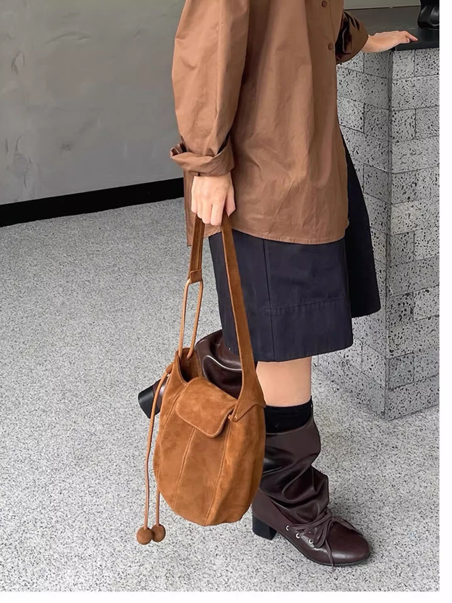 Women's Frosted Suede High-grade Versatile Pumpkin Design Women's Messenger Bag