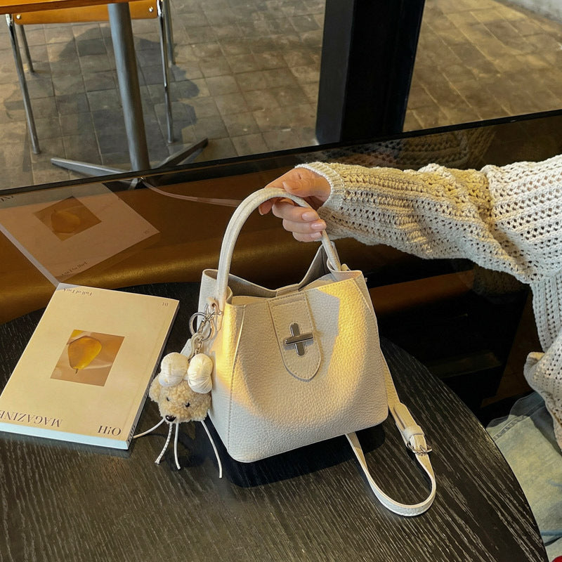 Women's High-grade Fashionable Spring Outing Exquisite Commuter Women's Handbag