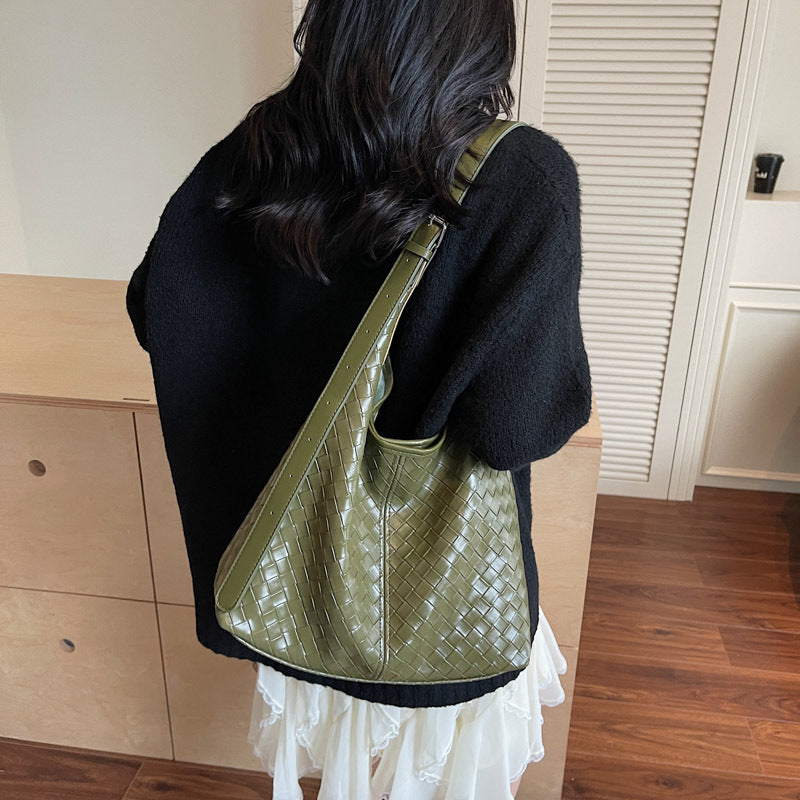Women's Weaving Large Capacity Commuter Advanced Retro Simple Women's Shoulder Bag