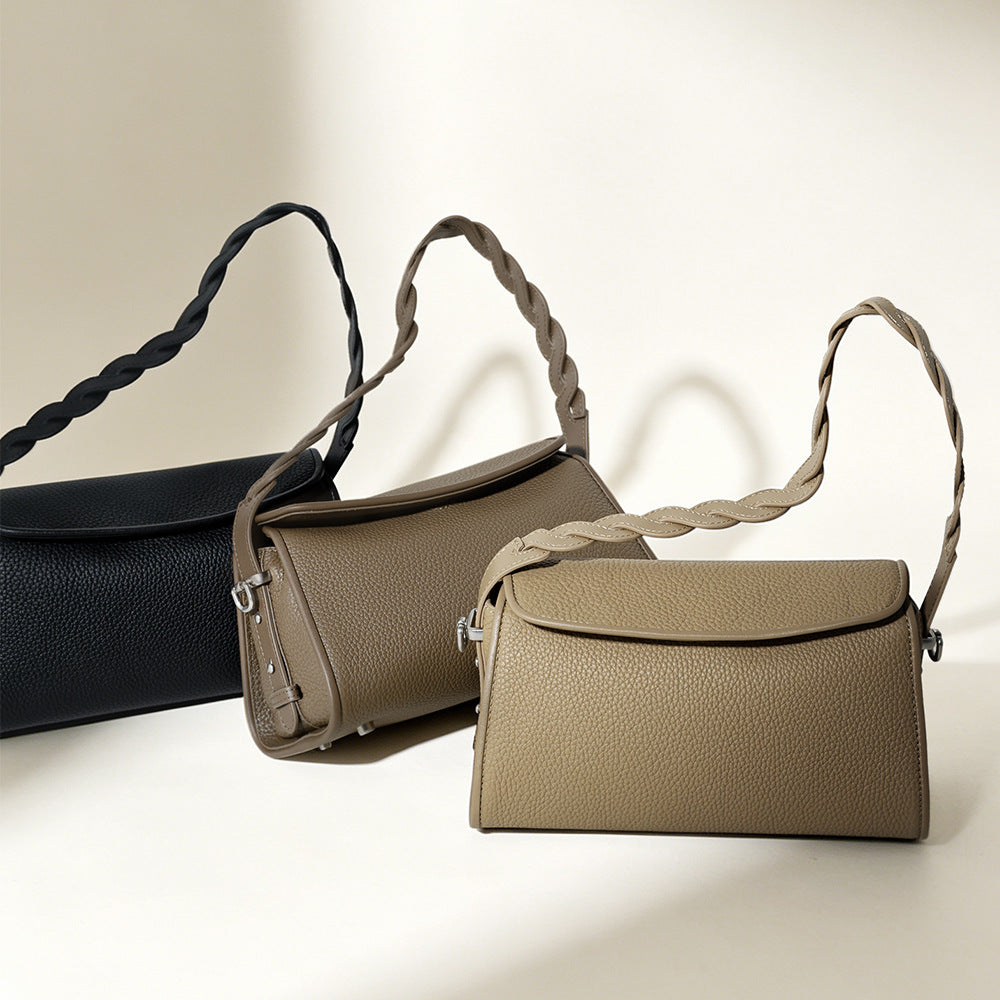 Women's Trendy Versatile Pouch Advanced Korean Texture First Women's Messenger Bag
