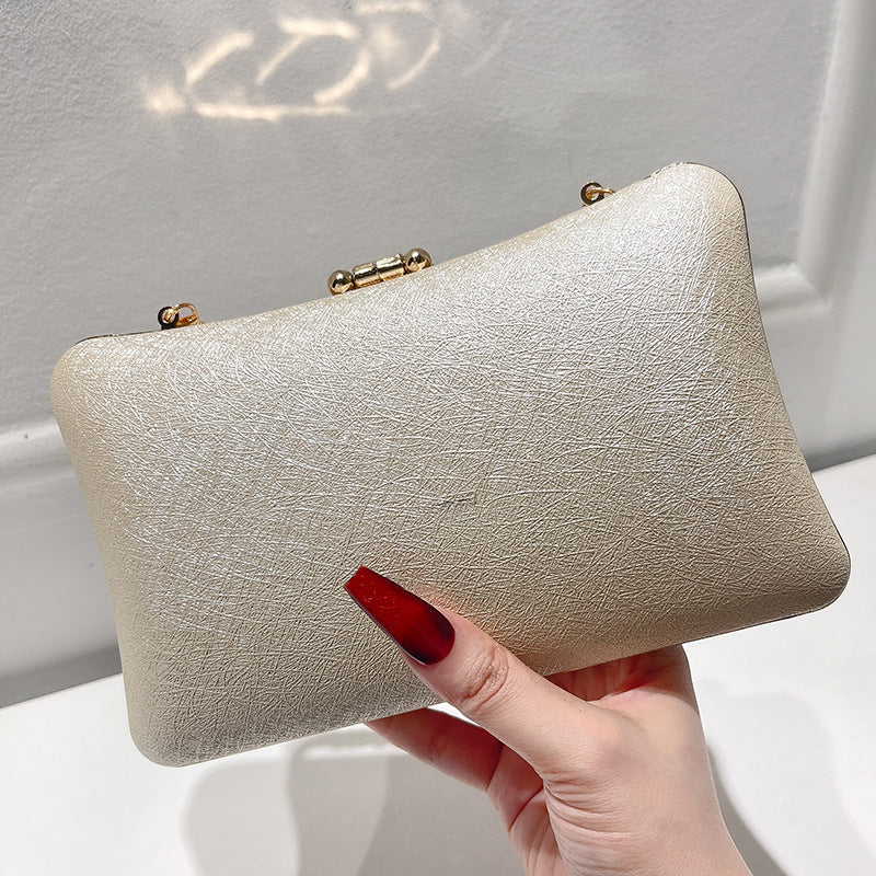 Women's Clutch High-grade Metal Leaf Pearl Dress Cheongsam Affordable Luxury Dinner Bag