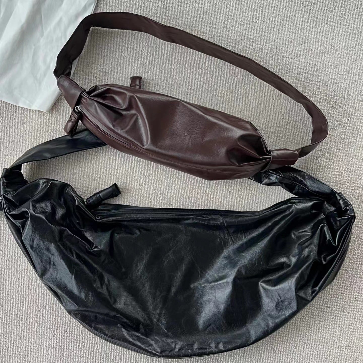 Unisex Cowhide Simple Paper Leather Croissant Women's Messenger Bag