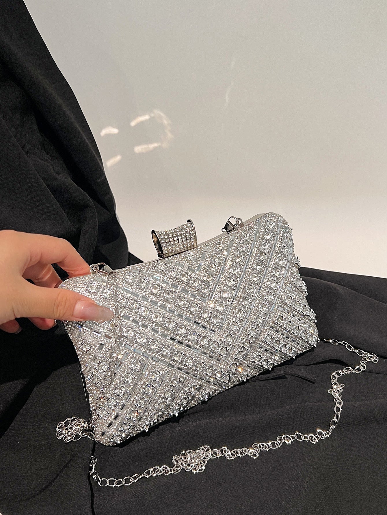 Shiny Fashion Rhinestone Minority Chain Box Bags