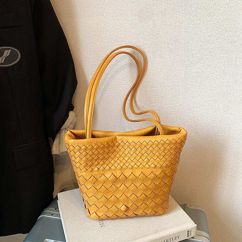 Women's Summer Weaving Portable Advanced Single Underarm Women's Messenger Bag