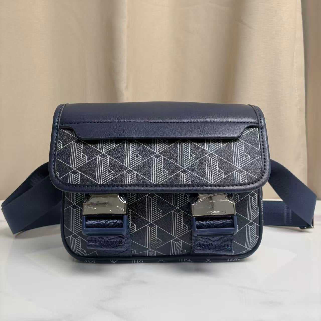Innovative Men's Printing Series Postman Fashion Men's Bags