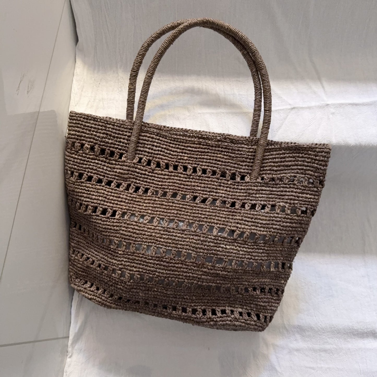 Raffia Hollow Straw Vacation Style Large Women's Handbag