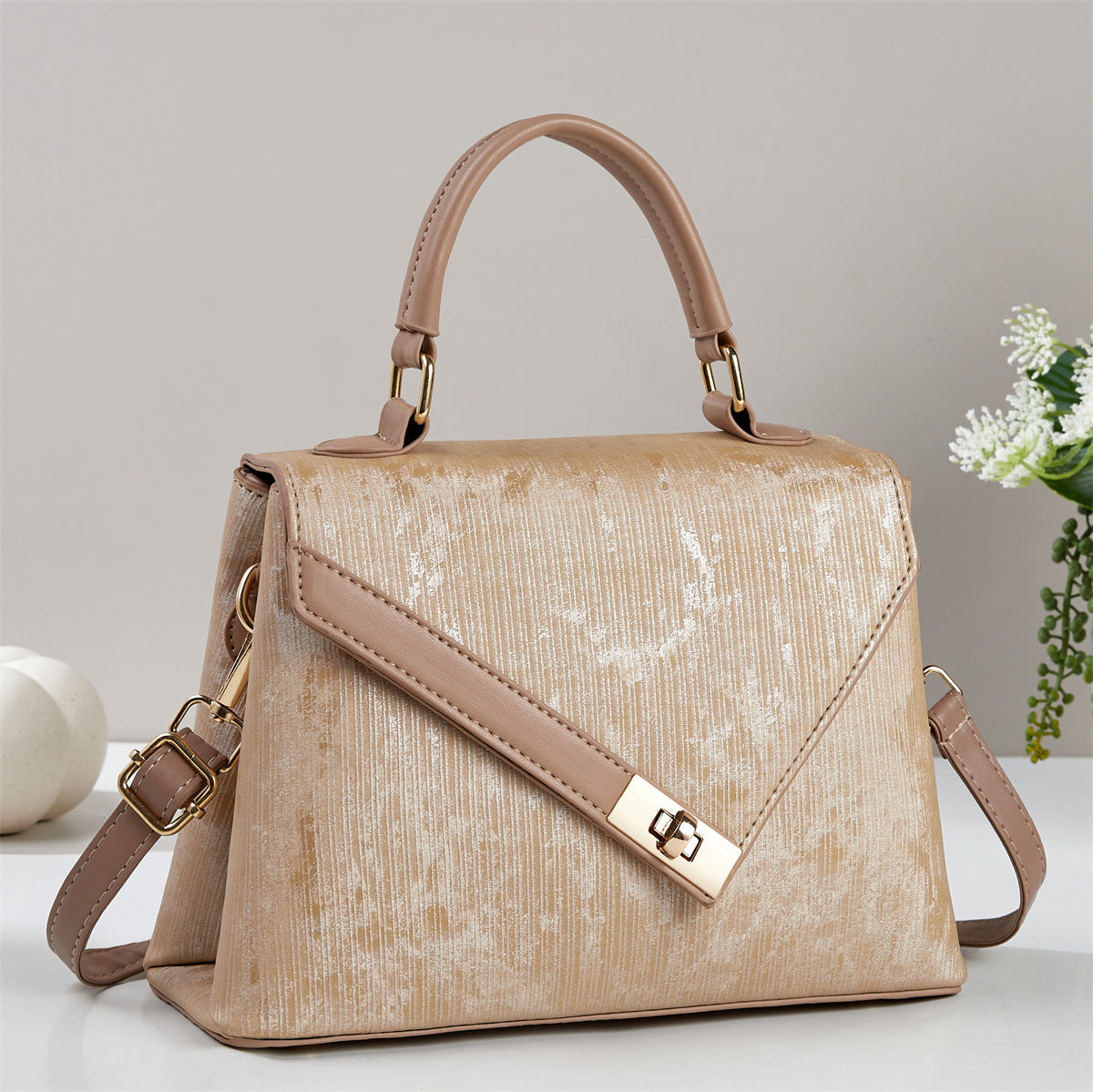 Women's Simple High Sense Fashion Western Style Handbags