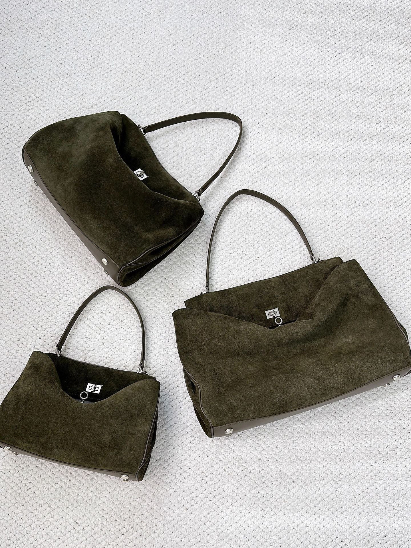 Retro Frosted Leather Large Capacity Commuter Women's Shoulder Bag