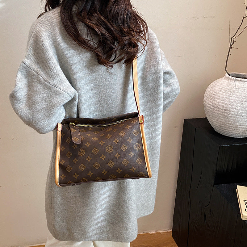 Women's High-grade Light Luxury Commuter Retro Printed Bags