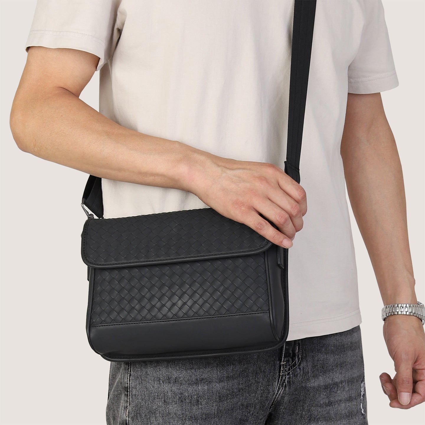 Men's Hand-woven Business Waxing Classic Fashion Portable Men's Shoulder Bag