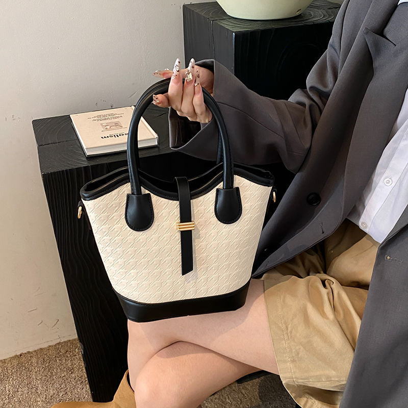 Stylish Elegant Classic Women's Exquisite Family Women's Handbag