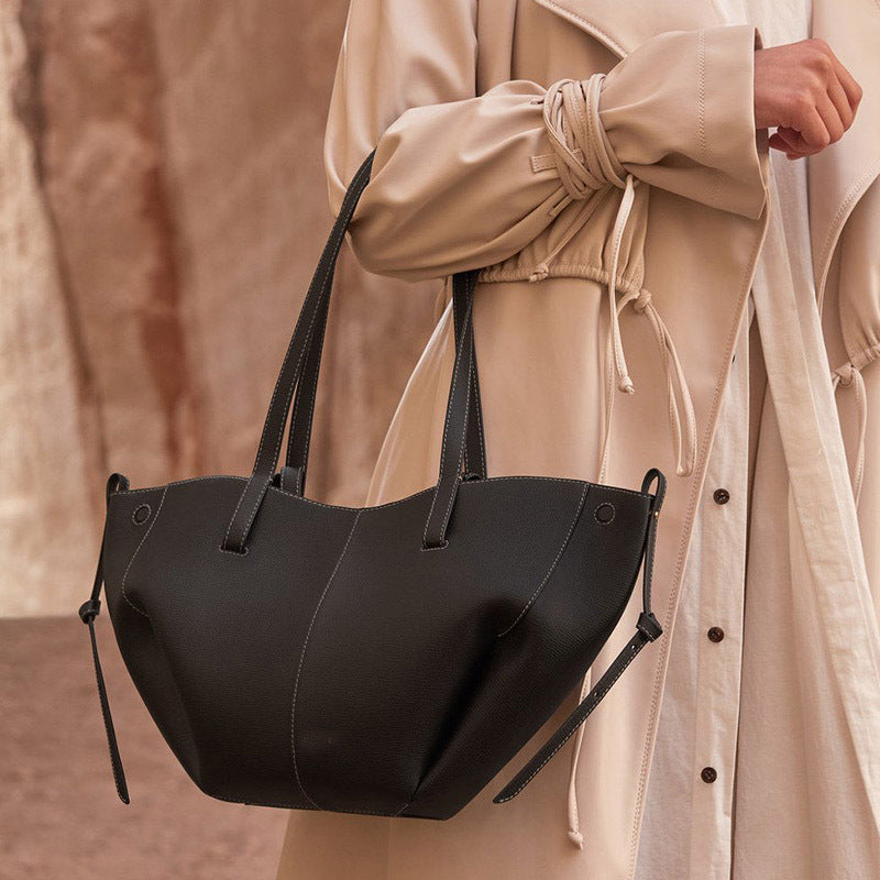 Women's Niche Leather Large Capacity Shopping Tote Bag