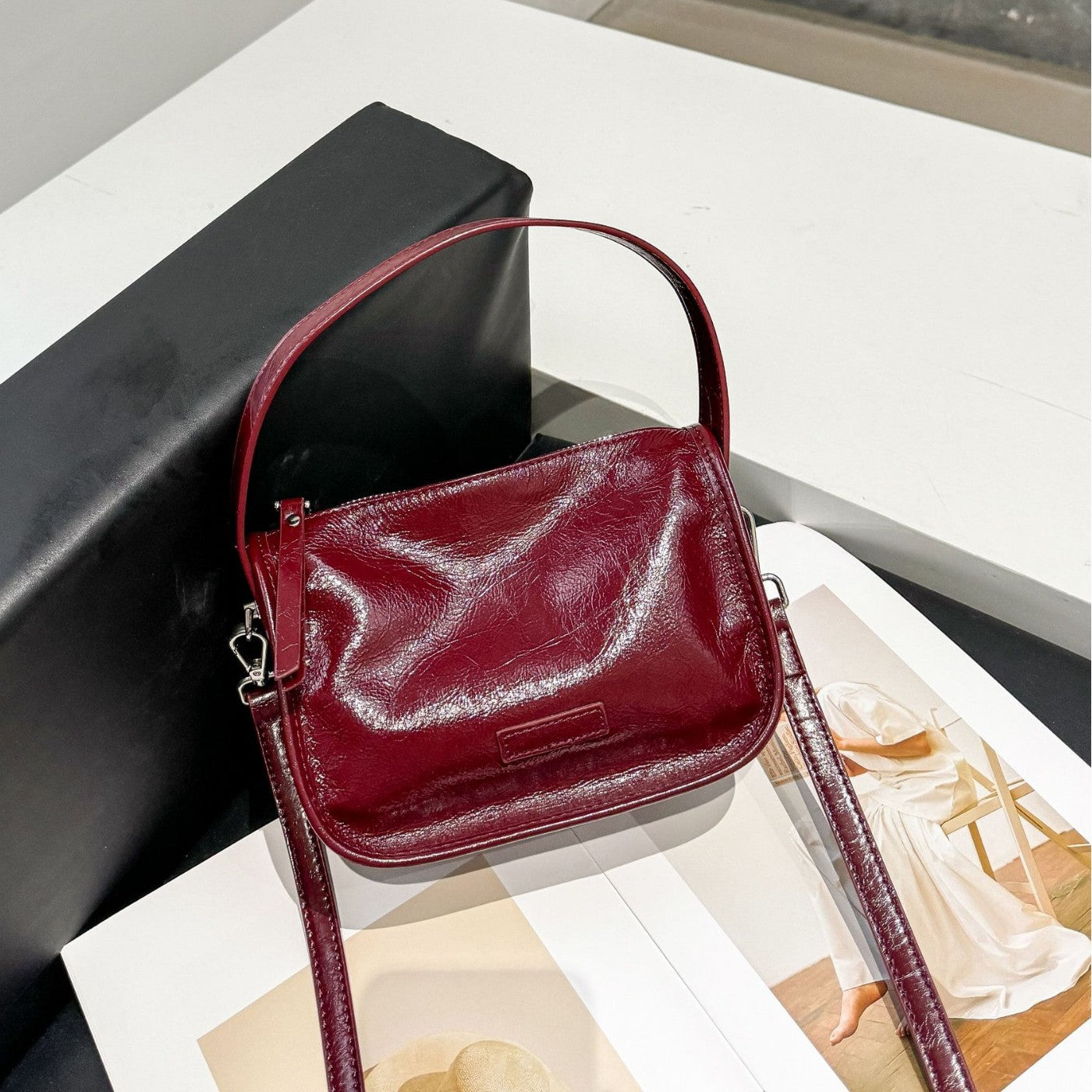 Women's First Layer Leather Fashion Simple Shopping Shell Practical Women's Shoulder Bag