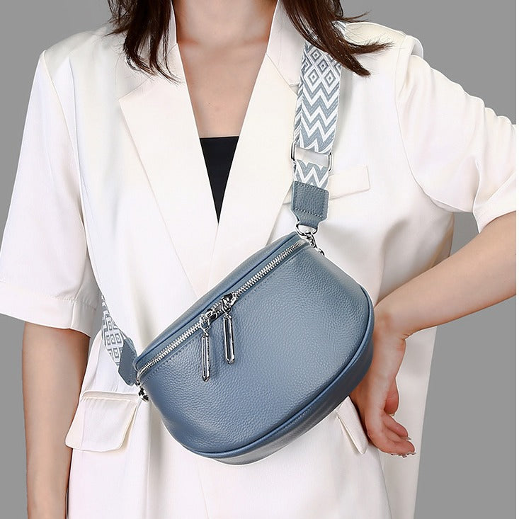 Women's Layer Cowhide Saddle Fashion Niche Riding Women's Messenger Bag