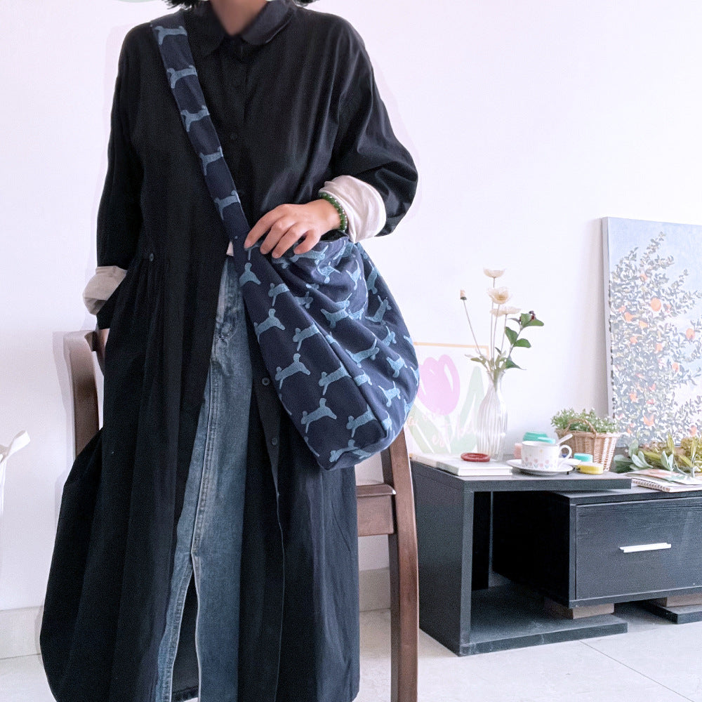 Ming Wind Running Rabbit Linen Embroidered Large Capacity Women's Messenger Bag