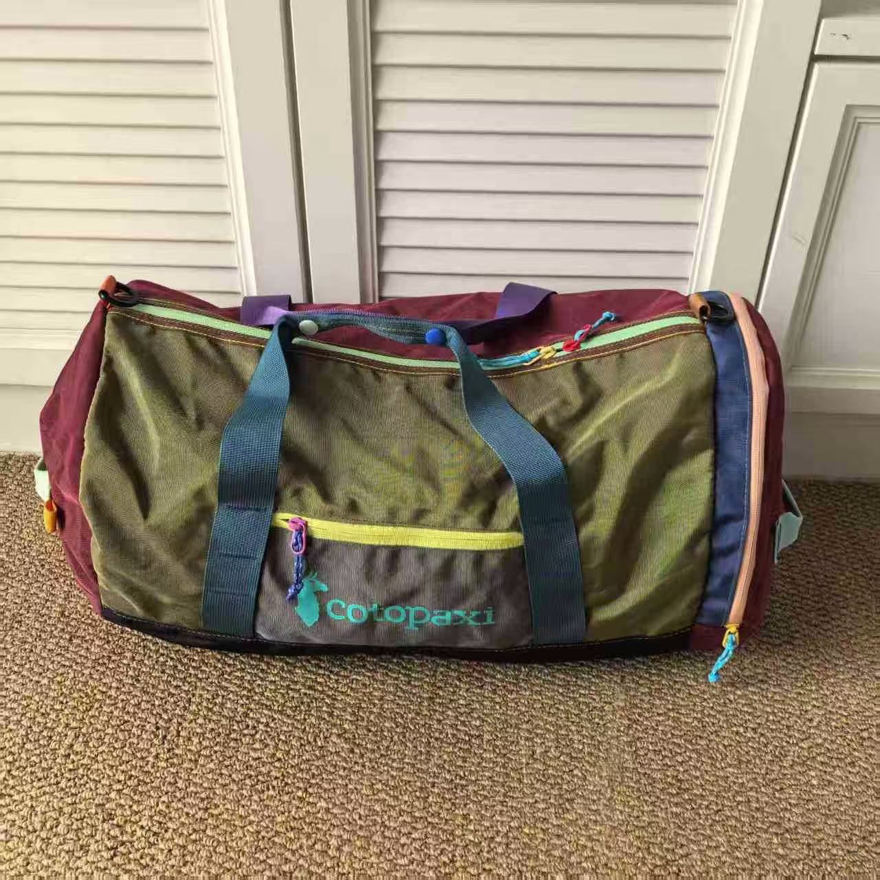 American Alpaca Dopamine Large Capacity Versatile Workout Women's Handbag