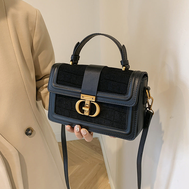 Retro Portable Advanced Texture Design Light Small Square Bag