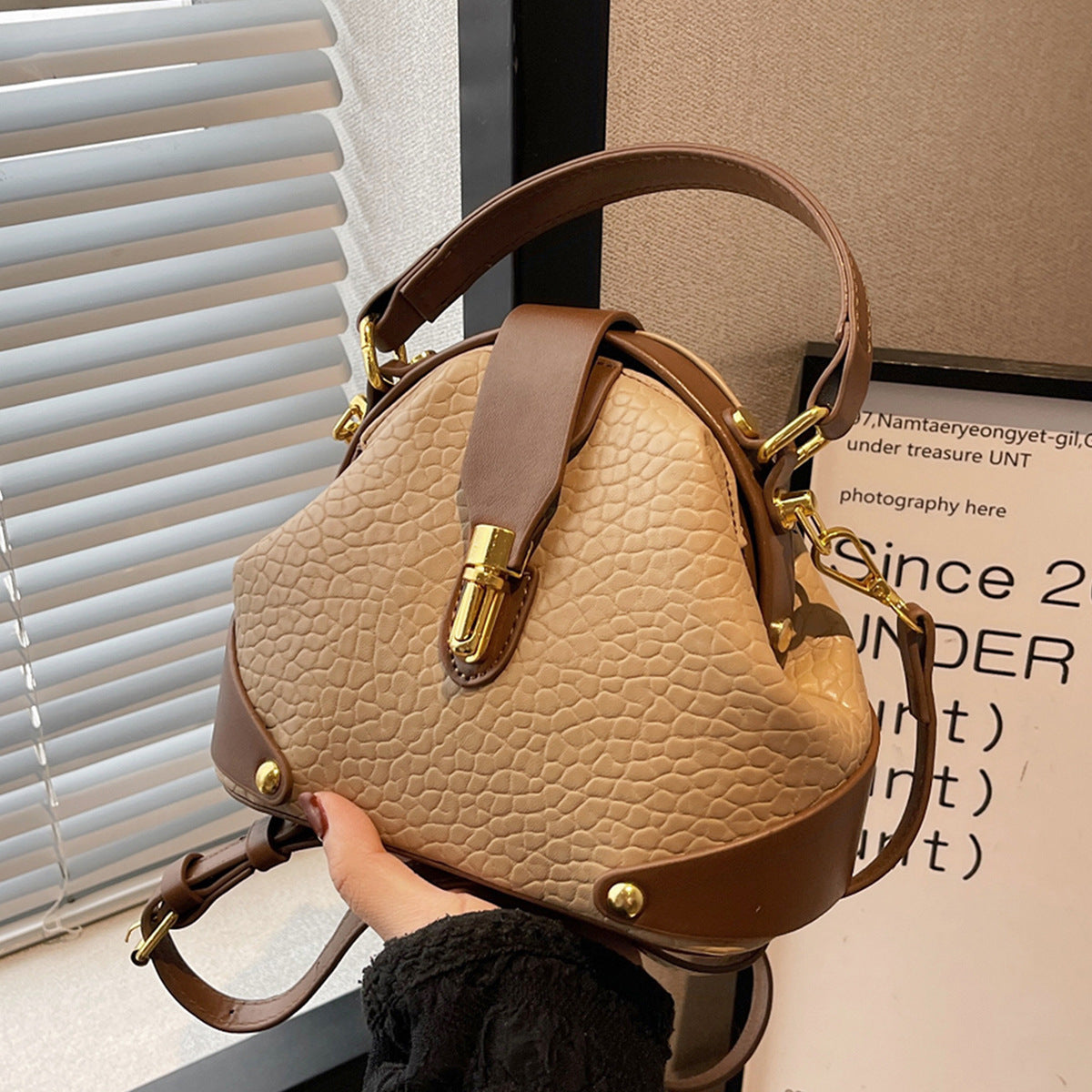 Women's Contrast Color Portable Shell Korean Style High-grade Bags