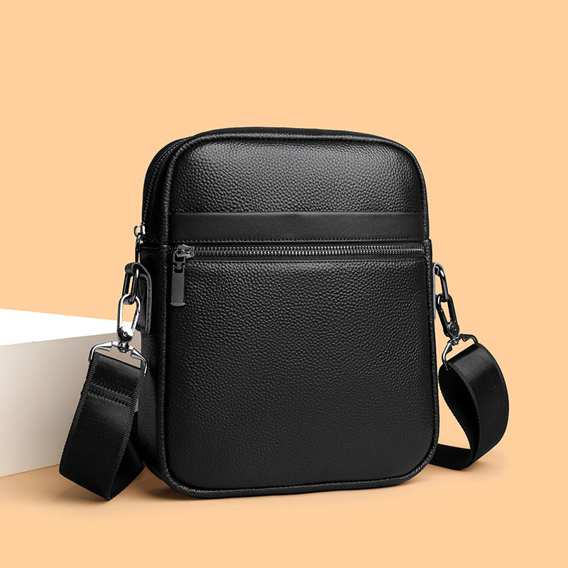 Men's Commuter Large Capacity First Layer Leather Men's Shoulder Bag