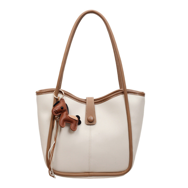 Women's High Texture Popular Retro Large Capacity Commute Bucket Bags