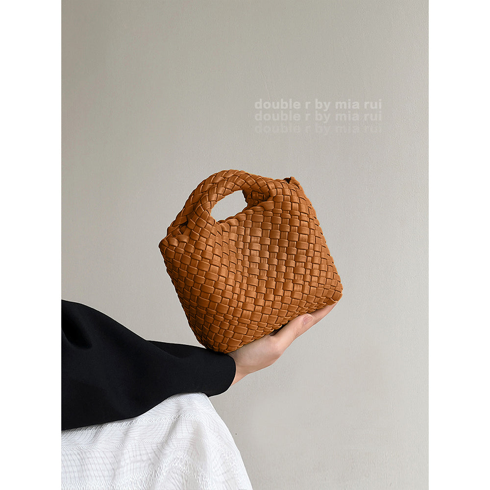 Women's Pretty Hand-woven Vegetable Basket Chain Women's Shoulder Bag