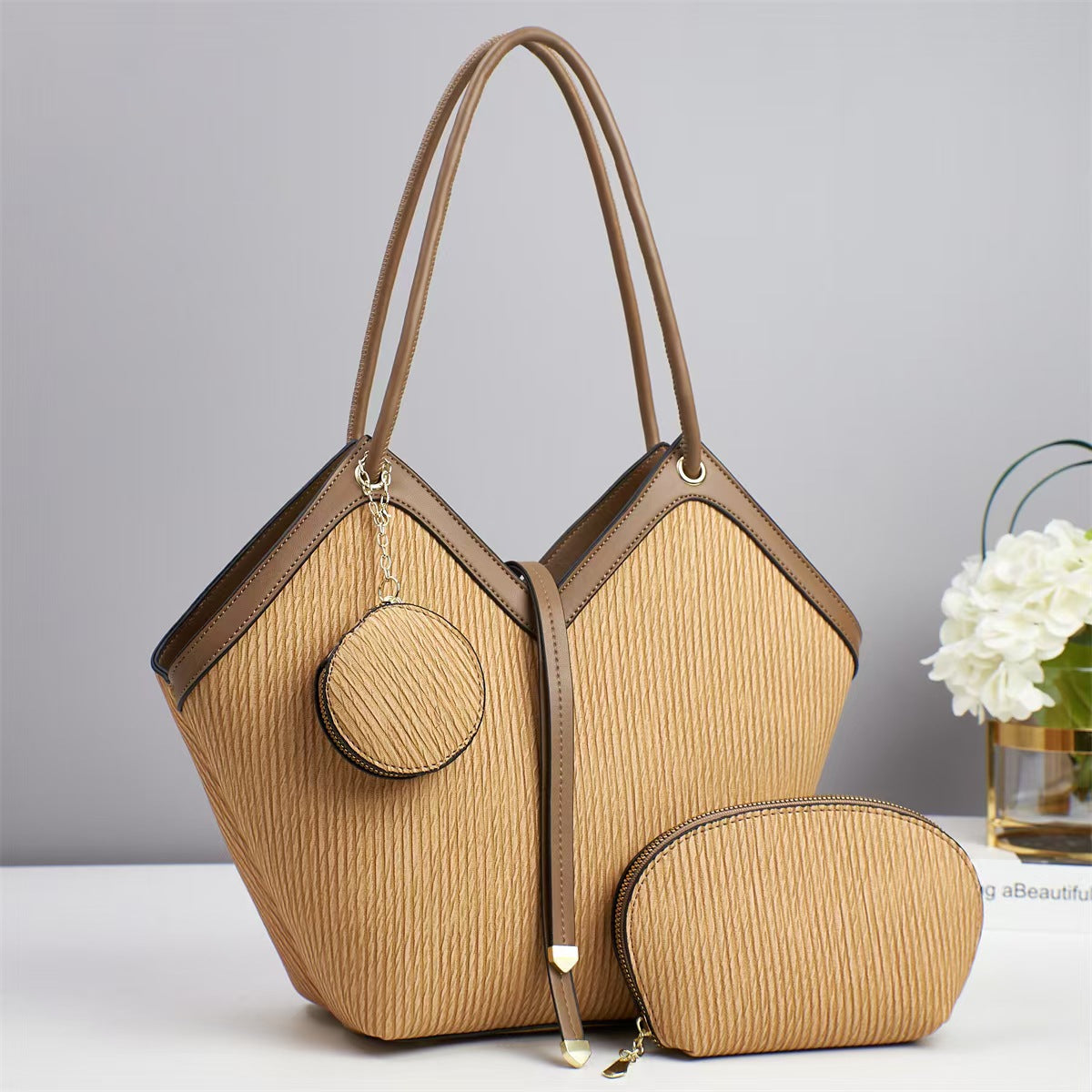 Women's Exquisite Big Graceful Korean Style Fashionable Women's Handbag