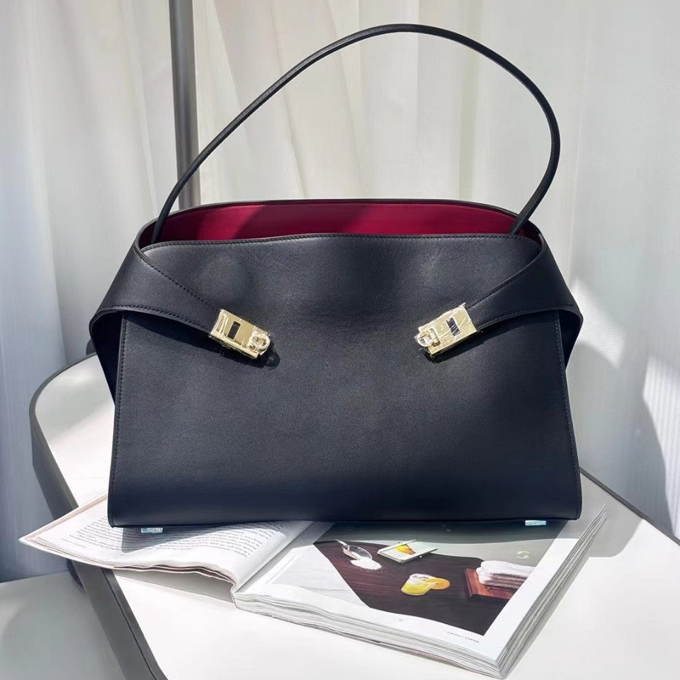 Women's Genuine Leather Large Capacity Fashion Simple Graceful Stitching Bags