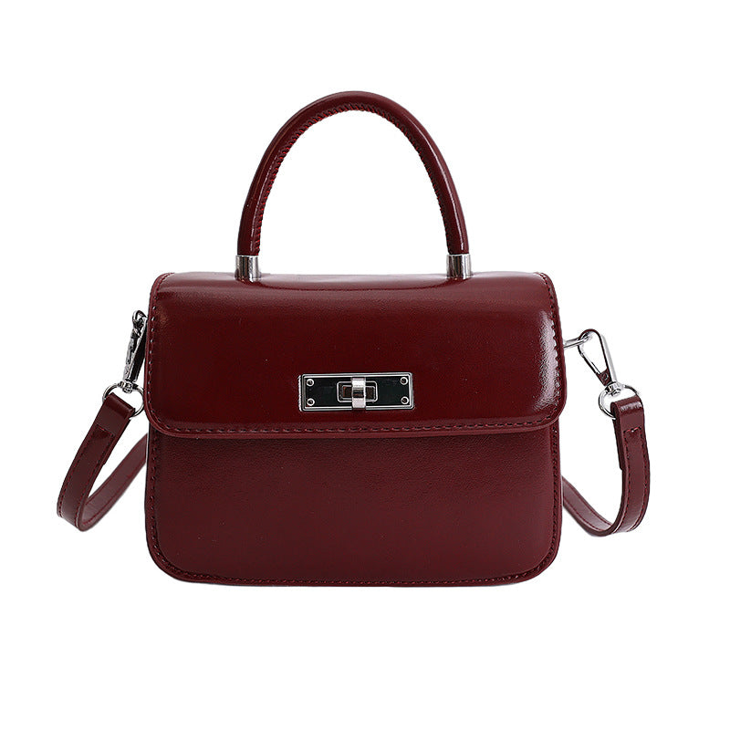 Women's Design Portable Pouch Spring Stylish Simple Women's Messenger Bag