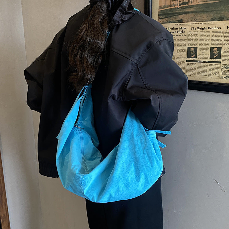 Women's Large Capacity Nylon Cloth Korean Style Lazy Commute Leisure Women's Messenger Bag