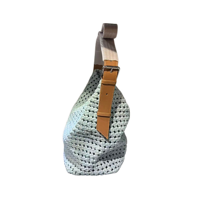 Women's Wrist Design Fashionable Portable Large Capacity Women's Handbag