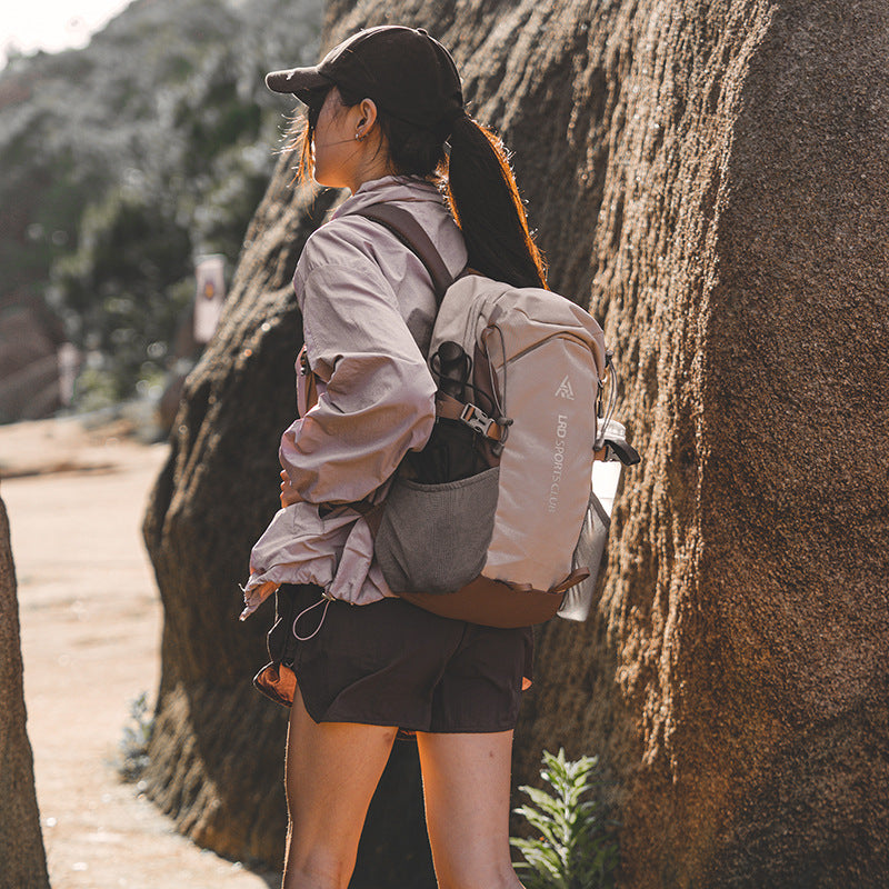 Large Capacity Light Walking Lightweight Waterproof Backpacks