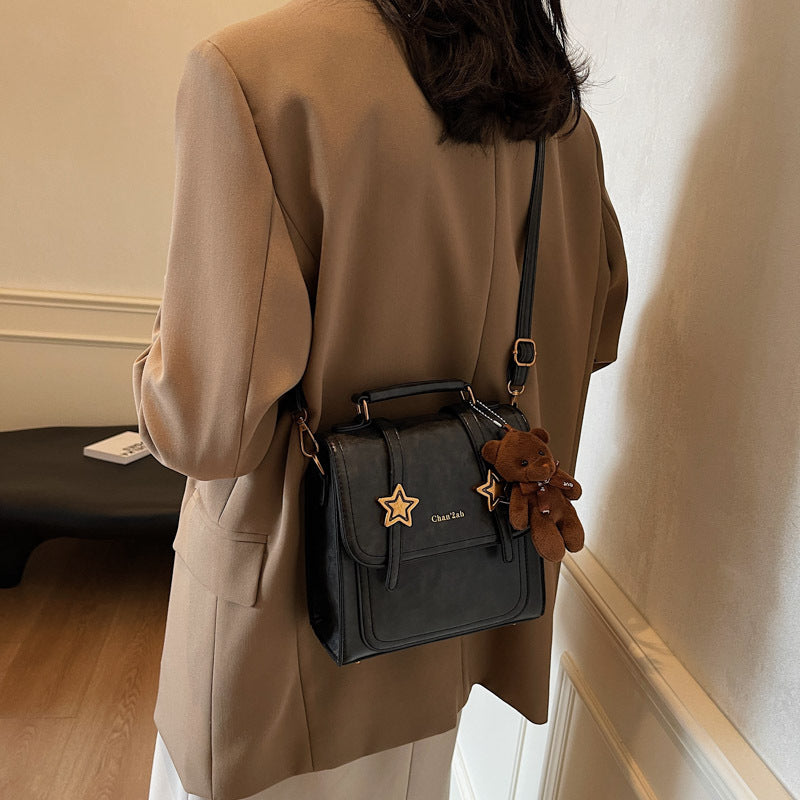 Glamorous Women's Fashion Simple College Retro Women's Shoulder Bag