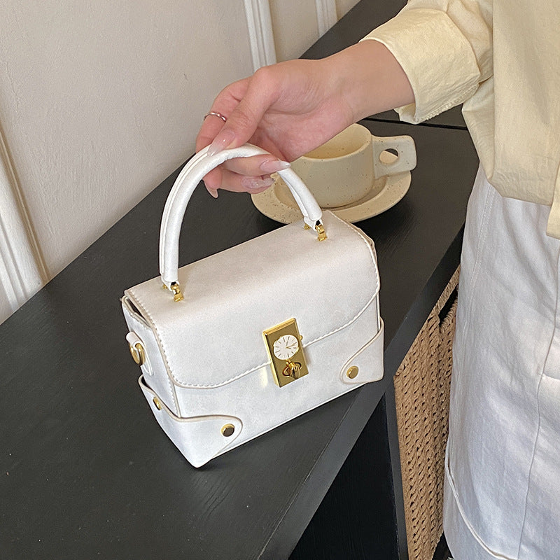 Beautiful Elegant Women's Fashionable Retro Box Handbags