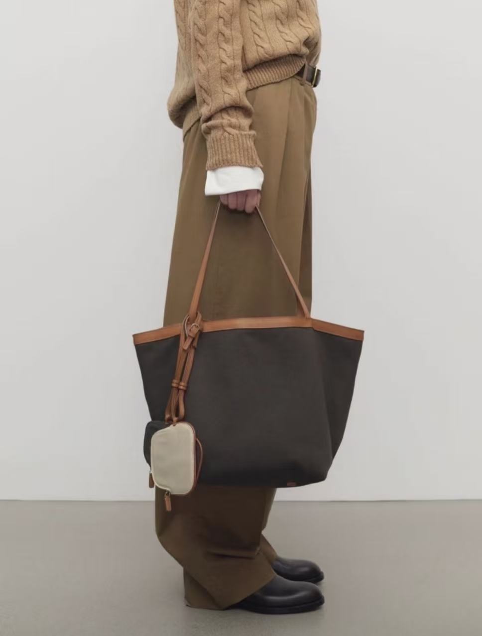 Double-sided Canvas Patchwork Leather Contrast Color Underarm Commuter Large Capacity Bags