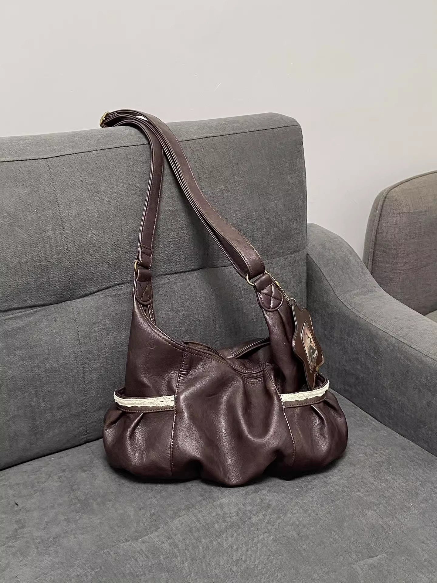 Retro Brown Lace Bow Lightweight Large Women's Messenger Bag