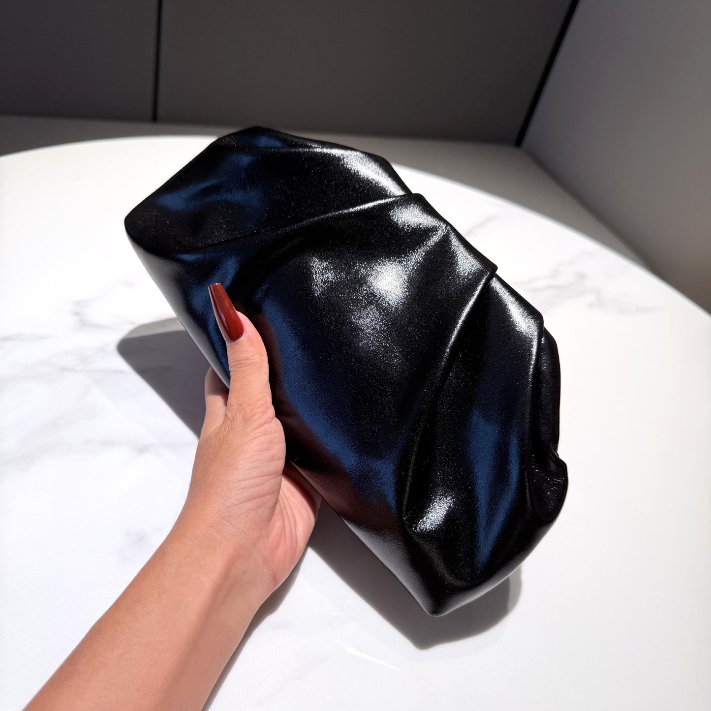 Women's Pleated Cloud Fashionable Sier Underarm Chain Women's Clutch