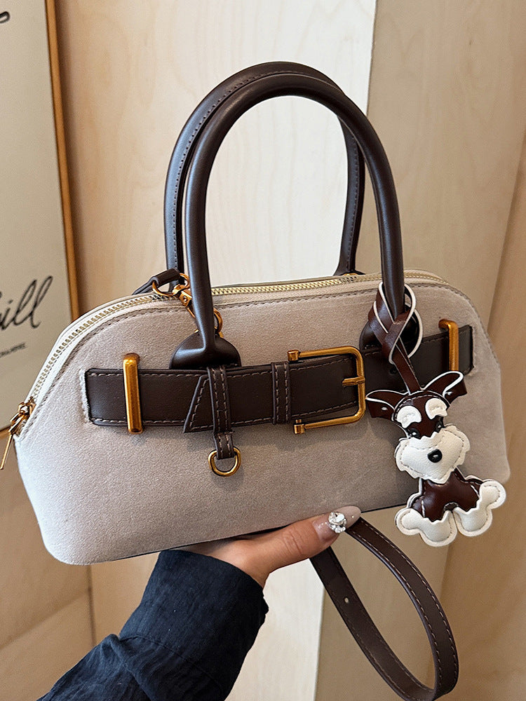 Women's Retro Portable Commuter Summer Fashion Underarm Simple Large Shoulder Bags