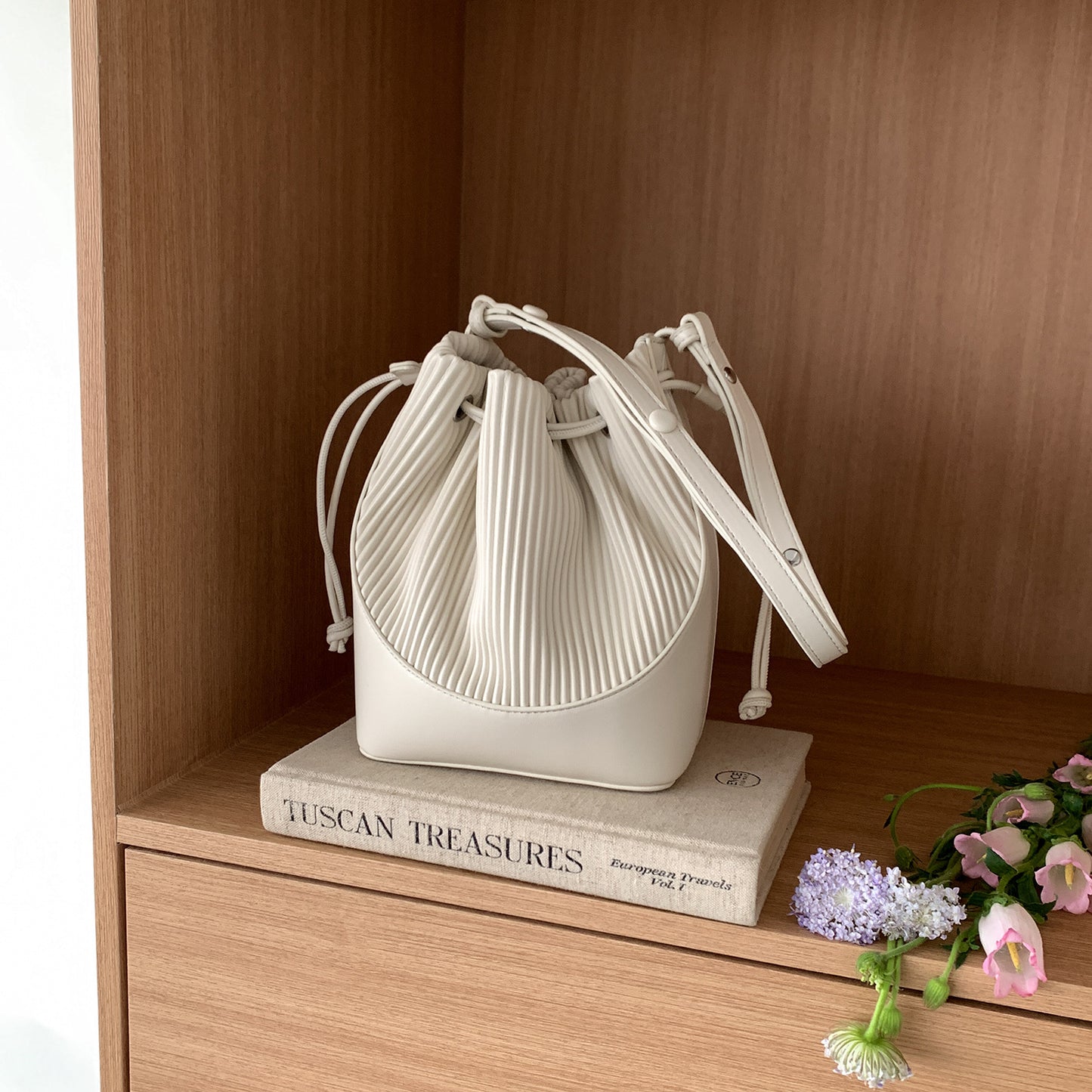 Women's High-grade Drawstring Stitching Design Korean Style Shoulder Bags