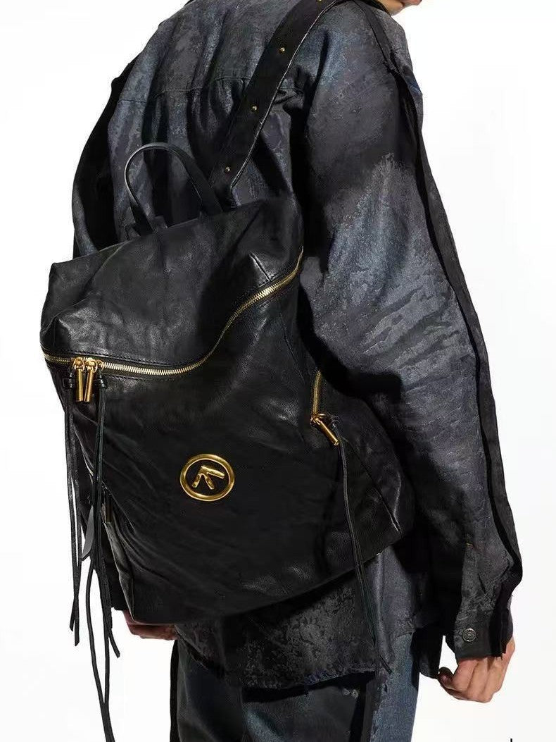 Water Ripple Arrow Mark Black Stone Leisure Backpack