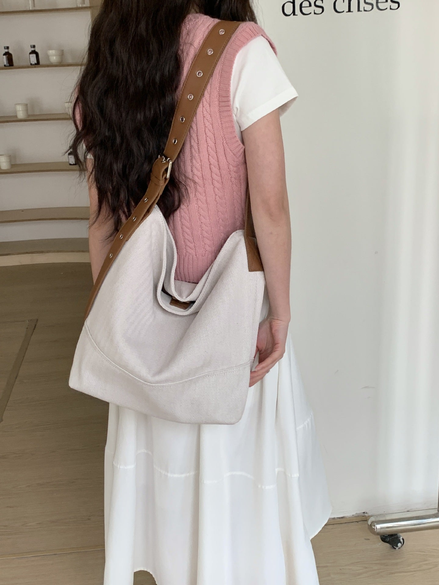 Women's Canvas Stitching Leather Niche Large Capacity Tote Bags