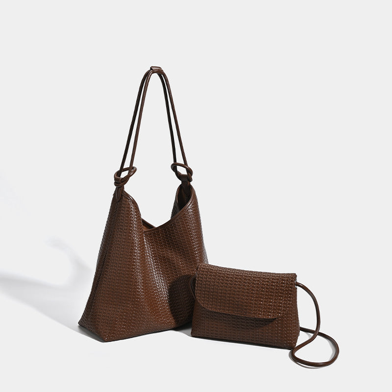 Large Capacity Idle Style Relaxed Fashion Embossed Woven Son Women's Shoulder Bag